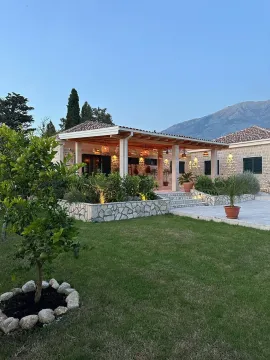Sale, house, 2660m², Lastva Grbaljska, Kotor - image 8
