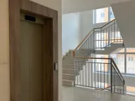 Izdavanje, garsonjera, 30m², City Kej, Podgorica - image 2