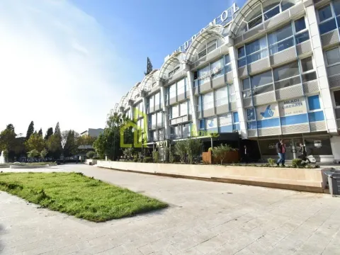 Rent, office space, 192m², Centar, Podgorica - image 2