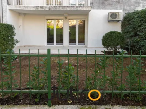 Rent, three bedroom apartment, 100m², Gorica C, Podgorica - image 15