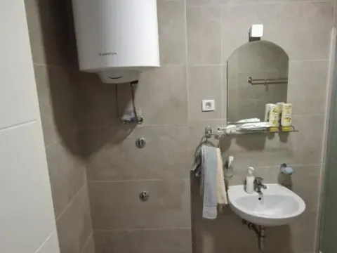 Prodaja, trosoban stan, 74m², Podbara, Novi Sad Sve Podlokacije - image 16