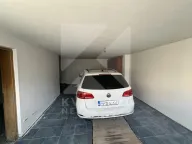 Rent, house, 500m², Stari Aerodrom, Podgorica - image 23