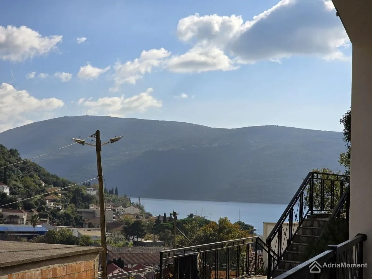 Prodaja, kuća, 140m², Zelenika, Herceg Novi