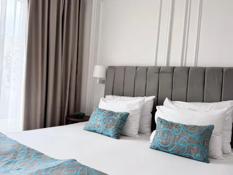 Rent, one bedroom apartment, 55m², Bečići, Budva - image 8