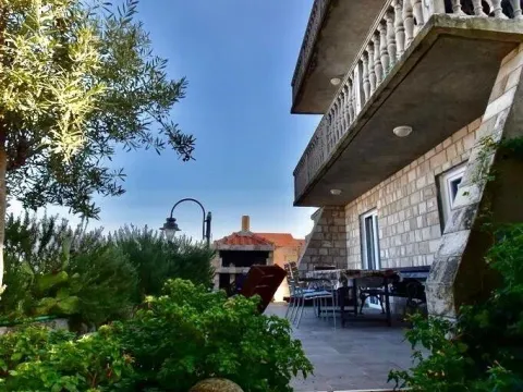 Prodaja, kuća, 210m², Krašići, Tivat - image 6