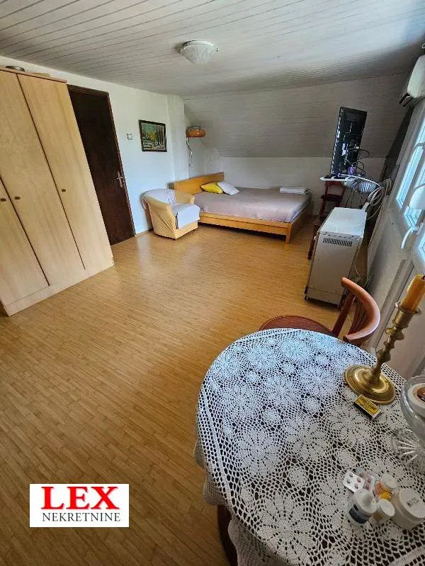 Sale, house, 191m², Mladenovac, Beograd
