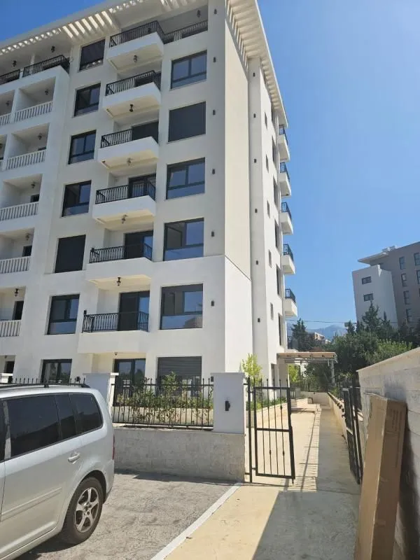 Sale, studio apartment, 23m², Bar, Crna Gora