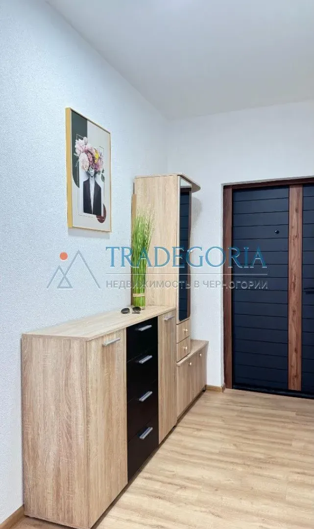Prodaja, dvosoban stan, 105m², Bar, Crna Gora