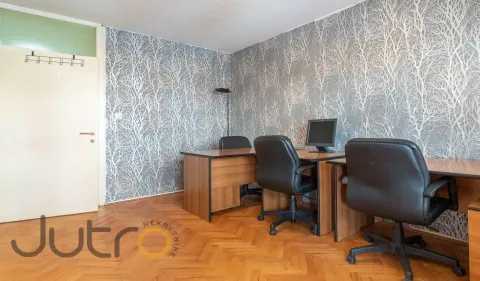Rent, office space, 45m², Preko Morače, Podgorica - image 4