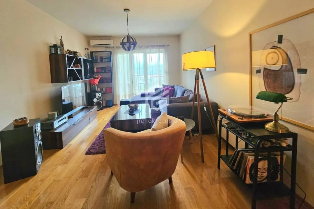 Prodaja, jednosoban stan, 52m², Blok 6, Podgorica