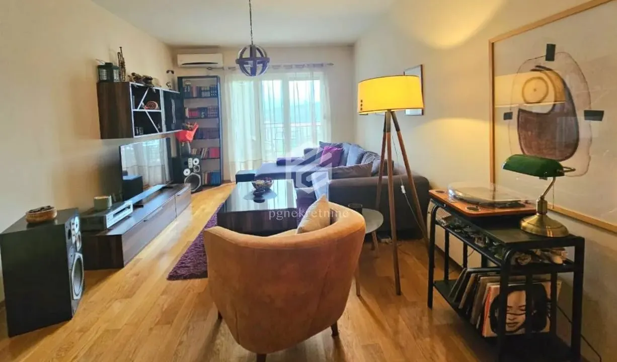 Sale, one bedroom apartment, 52m², Blok 6, Podgorica