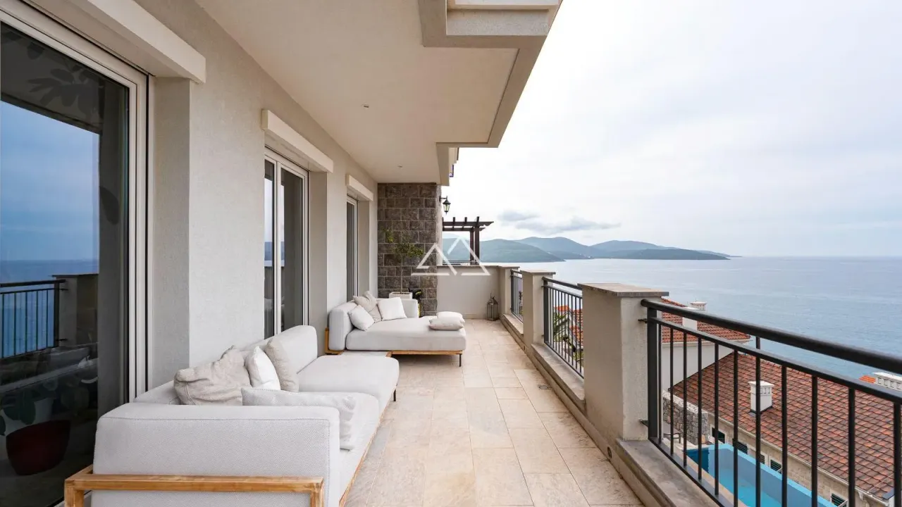 Prodaja, dvosoban stan, 114m², Luštica Bay, Tivat