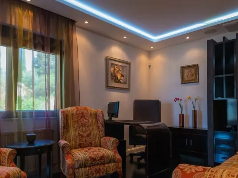 Sale, house, 250m², Budva, Crna Gora - image 10