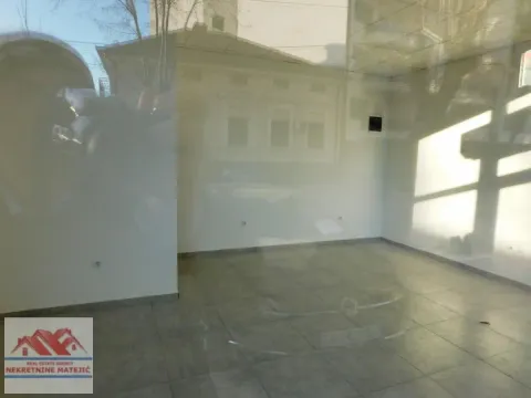 Izdavanje, poslovni prostor, 30m², Centar, Kragujevac - image 6