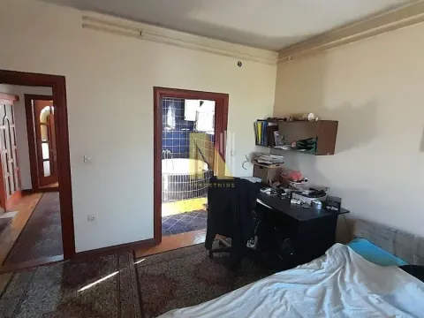 Prodaja, kuća, 362m², Rumenka, Novi Sad Sve Podlokacije - image 17