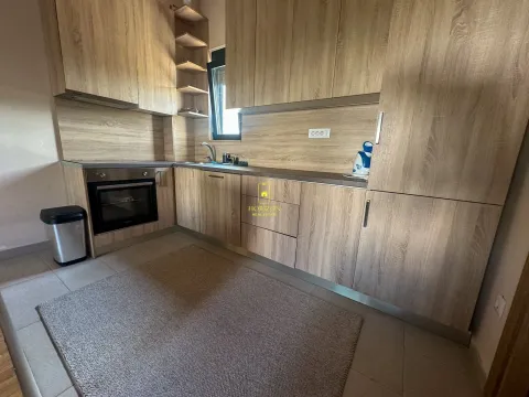 Rent, two bedroom apartment, 80m², Dalmatinska ulica, Podgorica - image 5