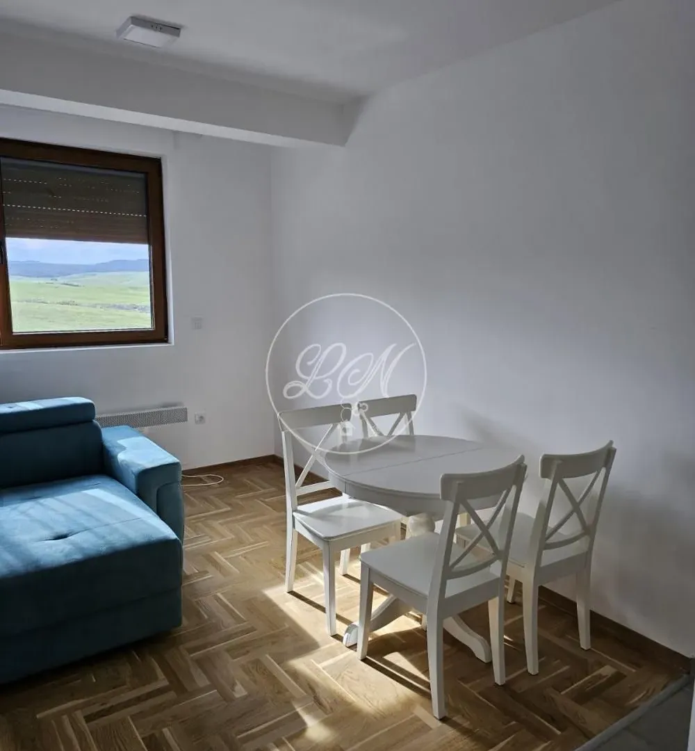 Prodaja, jednosoban stan, 38m², Zova, Zlatibor