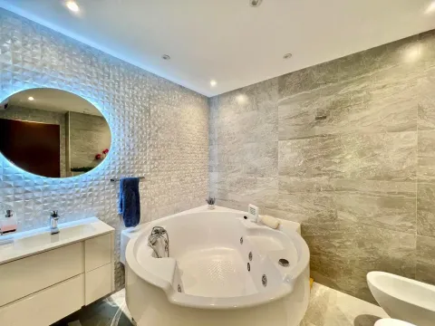 Rent, three bedroom apartment, 165m², Gorica C, Podgorica - image 9