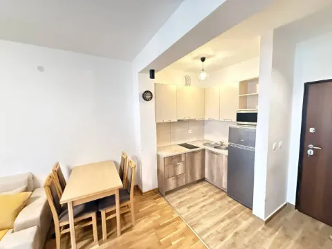 Sale, one bedroom apartment, 40m², Bulevar, Budva - image 4