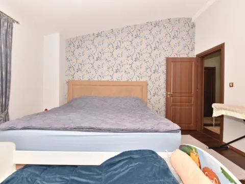 Prodaja, kuća, 175m², Velje Brdo, Podgorica - image 8