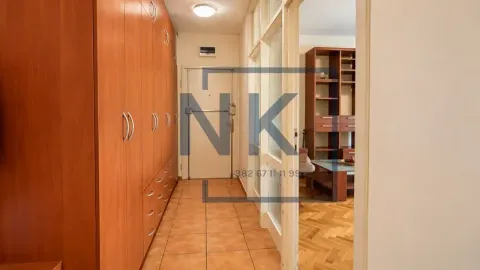 Prodaja, dvosoban stan, 72m², Pejton, Podgorica - image 4
