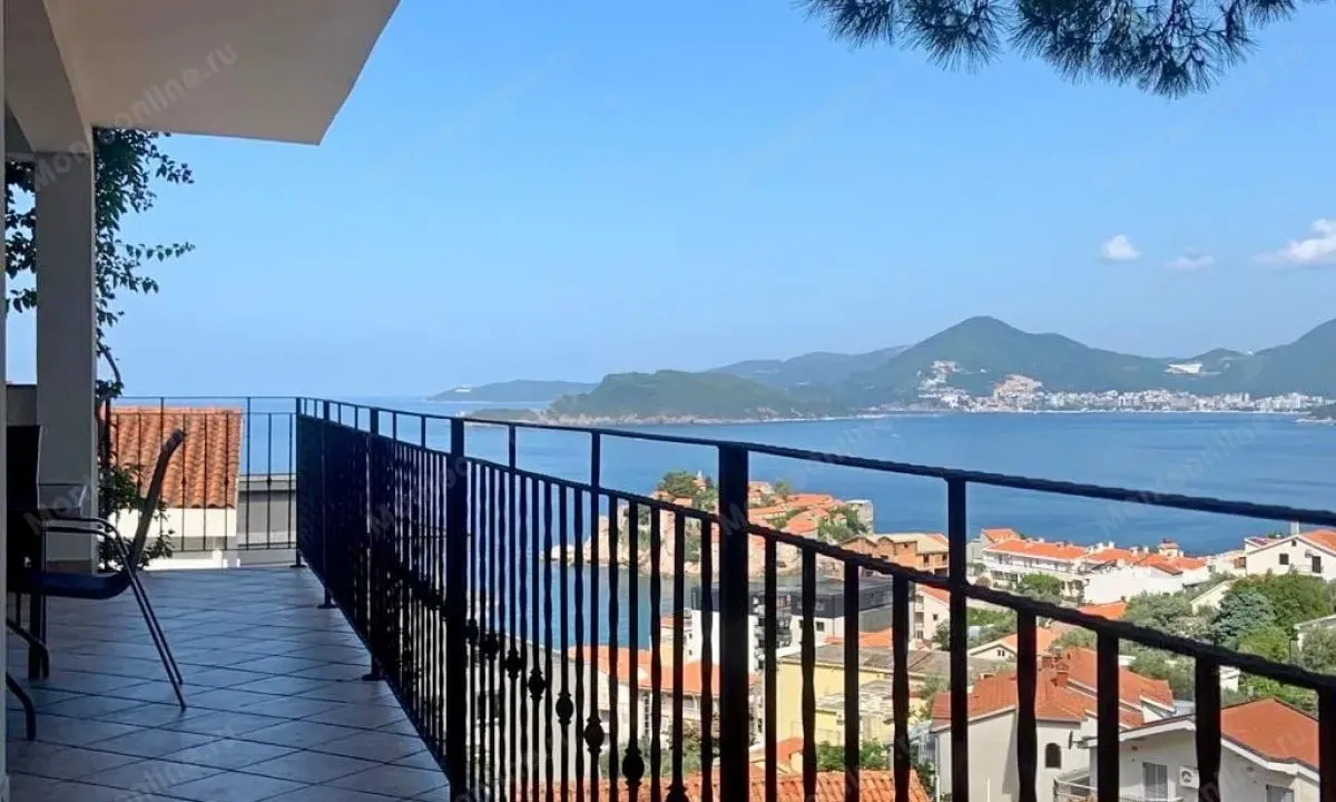 Sale, three bedroom apartment, 164m², Sveti Stefan, Budva
