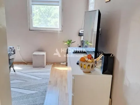 Prodaja, jednosoban stan, 27m², Karaburma, Palilula Sve Podlokacije - image 2