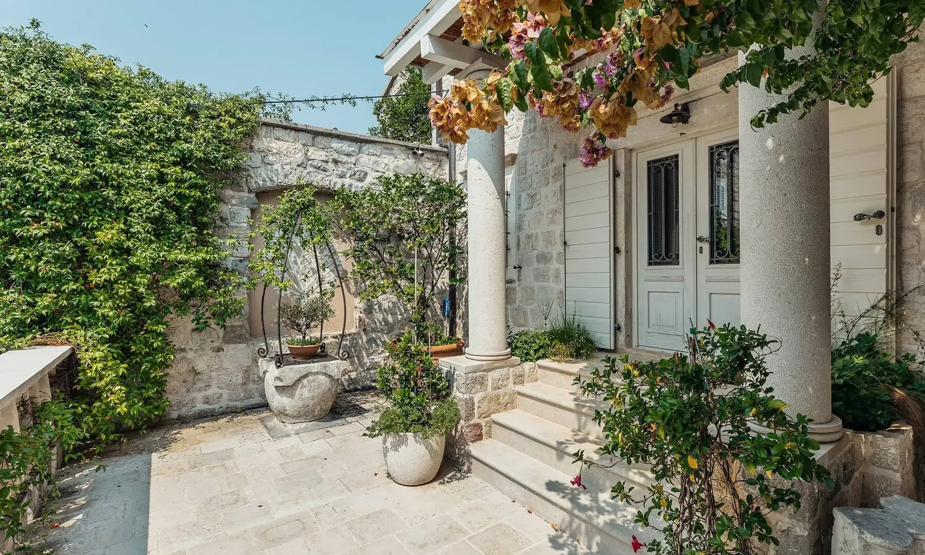 Prodaja, kuća, 382m², Perast, Kotor