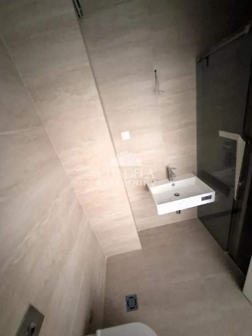Sale, four bedroom apartment, 115m², Banovo Brdo, Beograd