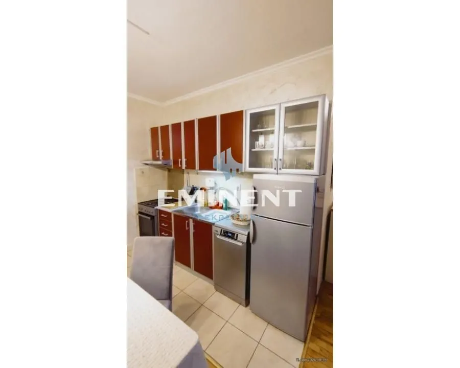 Rent, two bedroom apartment, 50m², Crveni Krst, Beograd