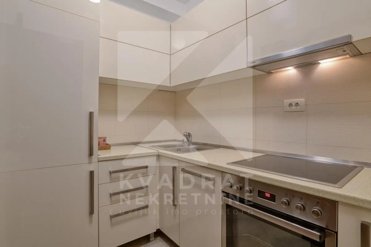 Prodaja, jednosoban stan, 40m², Gorica C, Podgorica