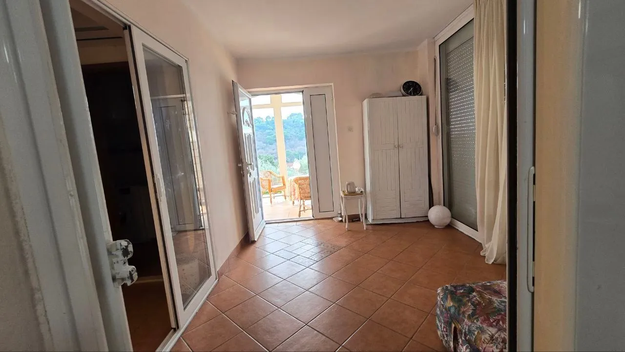 Prodaja, dvosoban stan, 56m², Petrovac, Budva
