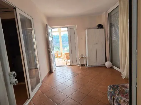 Prodaja, dvosoban stan, 56m², Petrovac, Budva - image 6