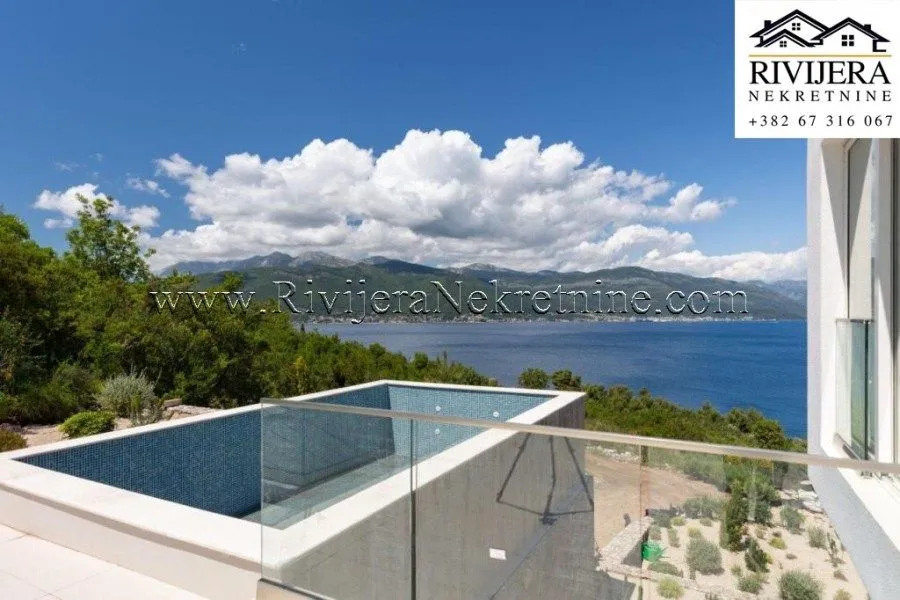Prodaja, kuća, 328m², Krašići, Tivat