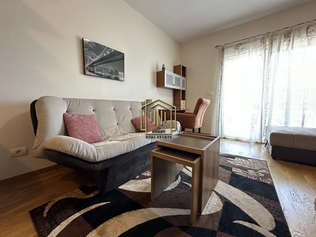 Izdavanje, stan, 30m², City Kvart, Podgorica