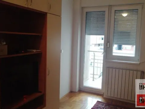 Izdavanje, garsonjera, 27m², Spens, Novi Sad Sve Podlokacije - image 2