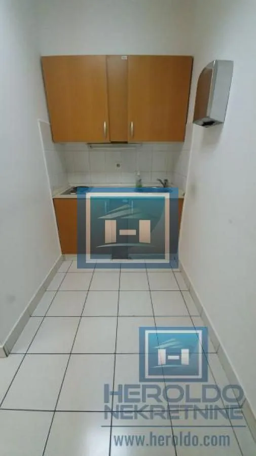 Rent, office space, 171m², Centar, Jagodina