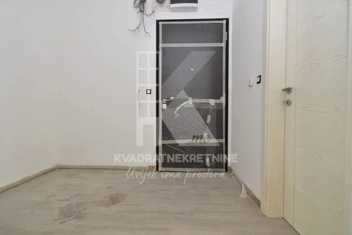 Prodaja, trosoban stan, 132m², Gornja Gorica, Podgorica