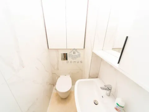 Izdavanje, dvosoban stan, 88m², Stara Varoš, Podgorica - image 12