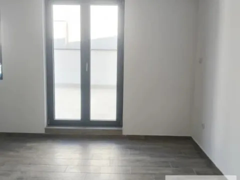 Sale, three bedroom apartment, 64m², Uciteljsko Naselje, Zvezdara Sve Podlokacije - image 4