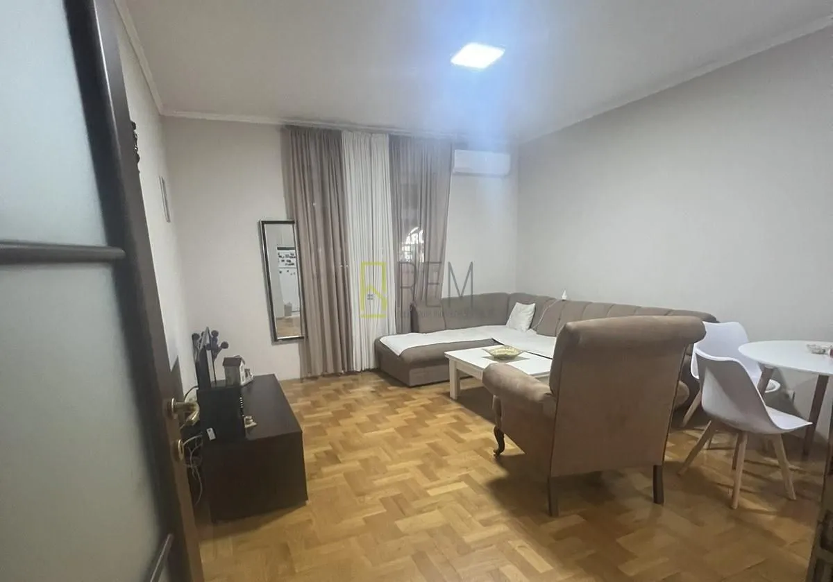 Prodaja, jednosoban stan, 44m², Tuški Put, Podgorica