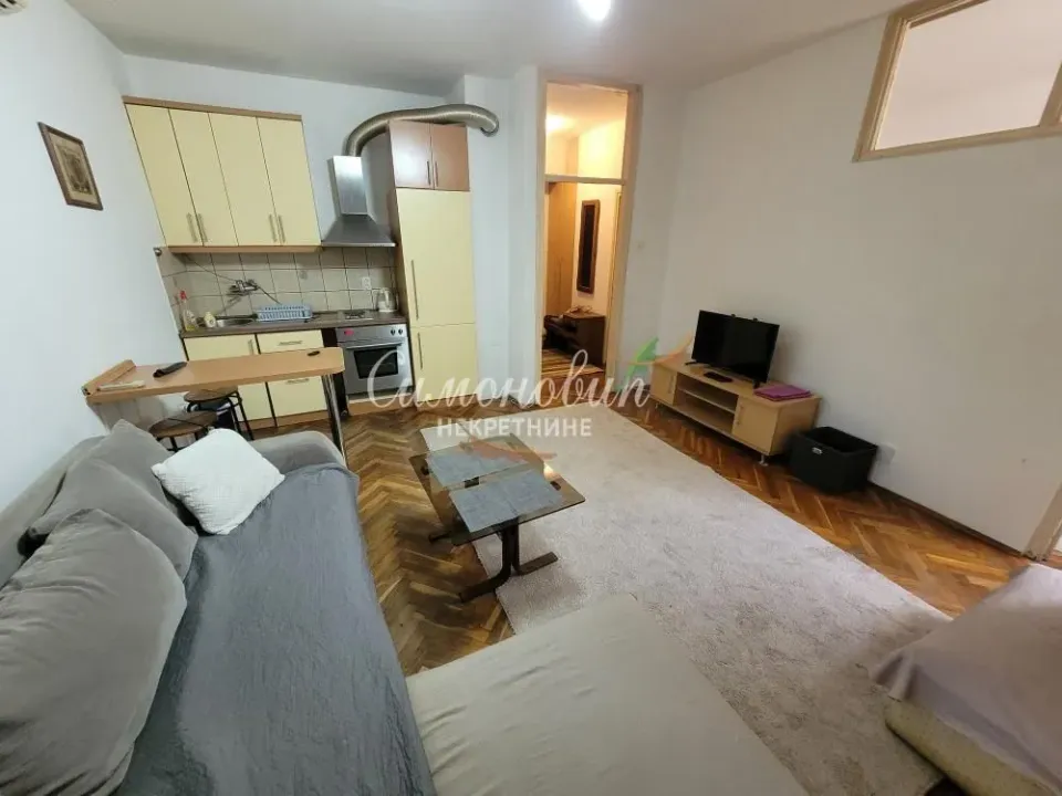 Rent, two bedroom apartment, 40m², Lekino Brdo, Voždovac Sve Podlokacije