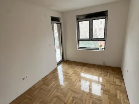 Sale, four bedroom apartment, 77m², Centar, Niš - image 9