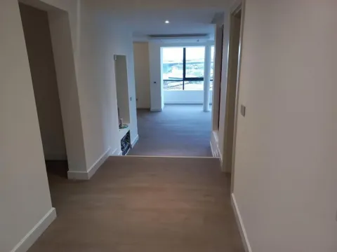 Izdavanje, četvorosoban stan, 155m², Savski Venac, Beograd - image 11