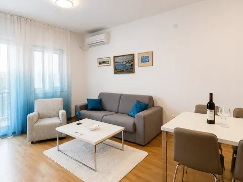 Izdavanje, jednosoban stan, 51m², City Kvart, Podgorica - image 3