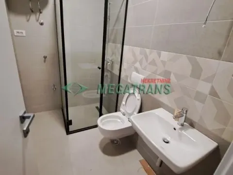 Rent, three bedroom apartment, 49m², Mišeluk, Petrovaradin - image 12