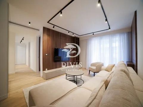 Izdavanje, trosoban stan, 130m², Crveni Krst, Beograd - image 4