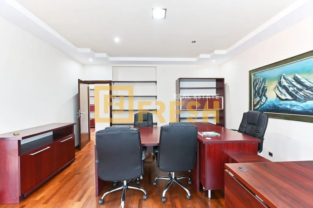 Rent, office space, 65m², Pobrežje, Podgorica
