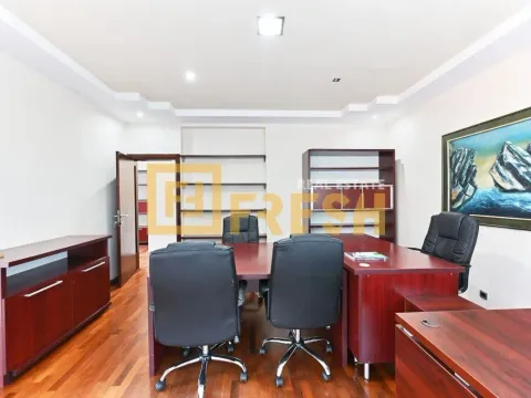 Rent, office space, 65m², Pobrežje, Podgorica - image 4