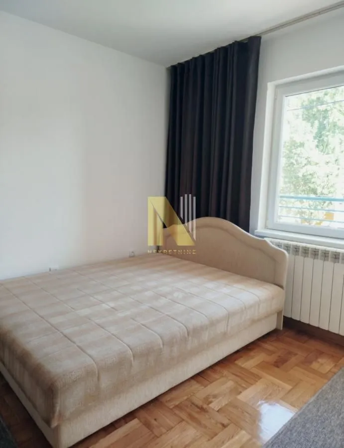 Izdavanje, dvosoban stan, 48m², Bulevar Evrope, Novi Sad Sve Podlokacije